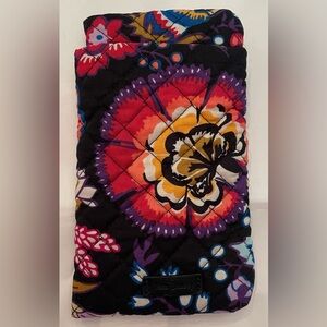 Vera Bradley‎ sunglasses sleeve.